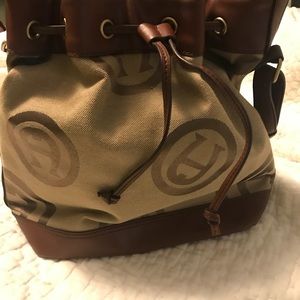 Vintage Etienne Aigner bucket purse